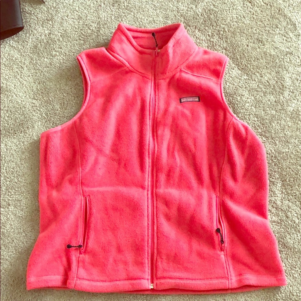 vineyard vines fleece vest